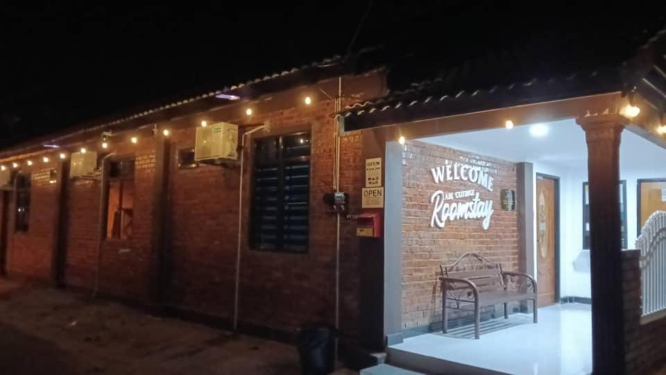 Roomstay By Abe Cottage Kampung Kuala Besut Ngoại thất bức ảnh