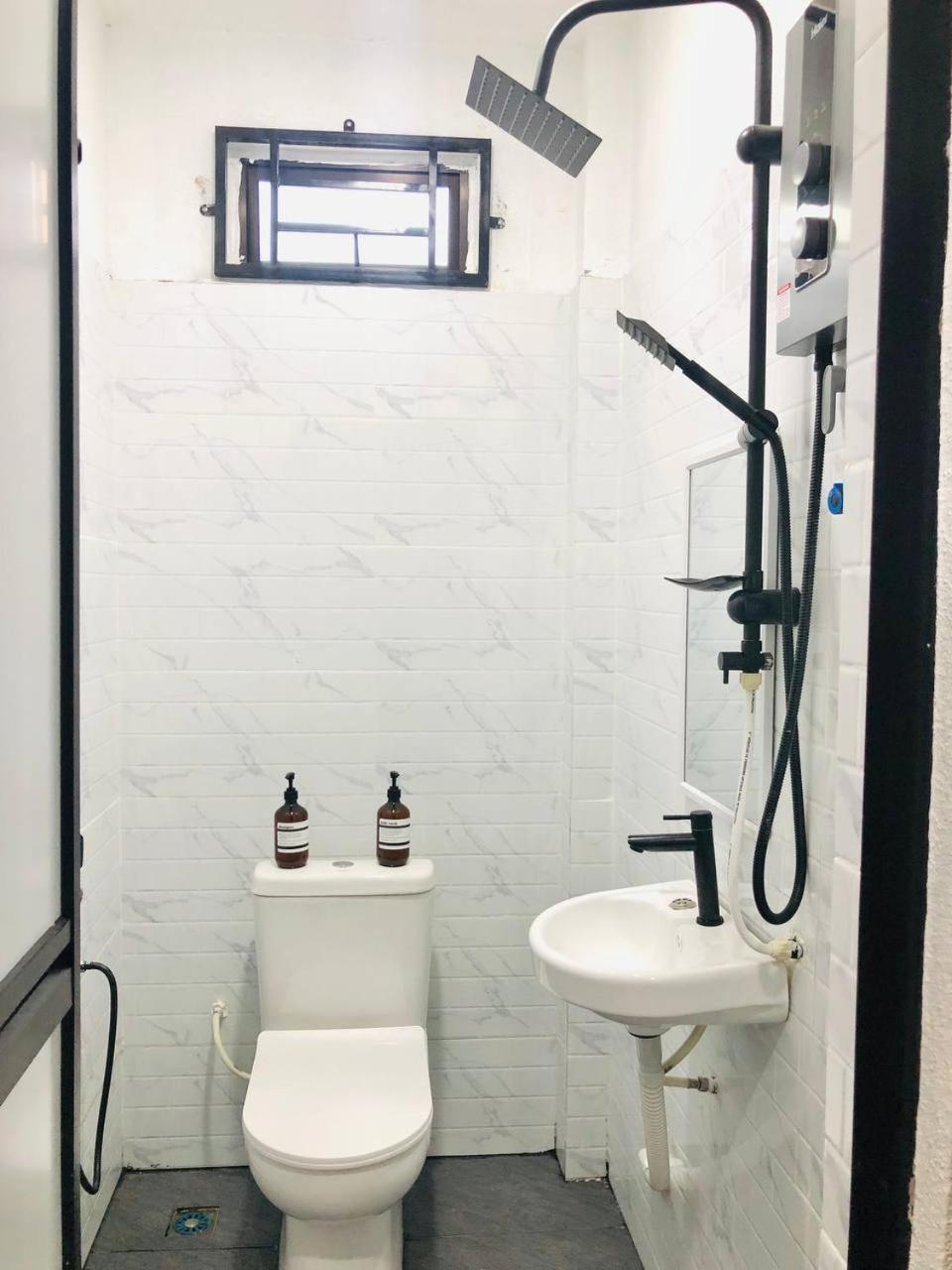 Roomstay By Abe Cottage Kampung Kuala Besut Ngoại thất bức ảnh